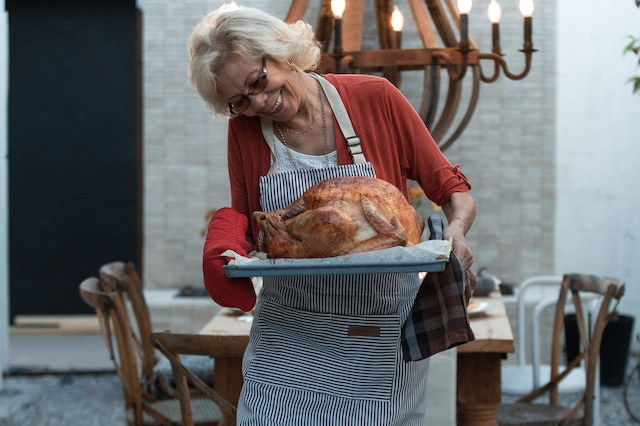 How to Cook a Turkey Without Killing Anybody